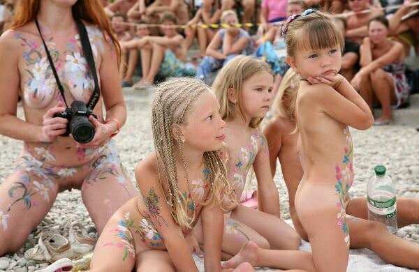 Premium nudism photo young girls (set 28) Premium nudism photo young girls (set 28)